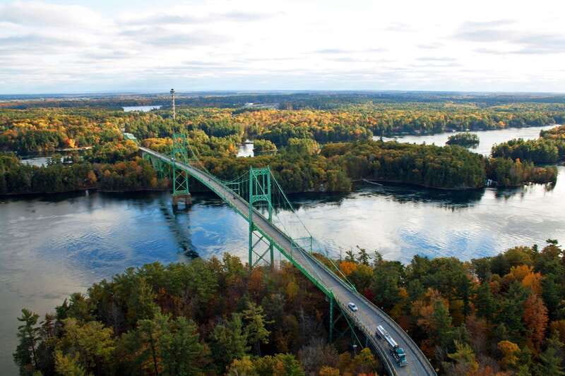 1000 Islands: 10, 20, 30, or 60-Min Scenic Helicopter Tour - What the headset commentary is like (and how to make sure you can hear it)