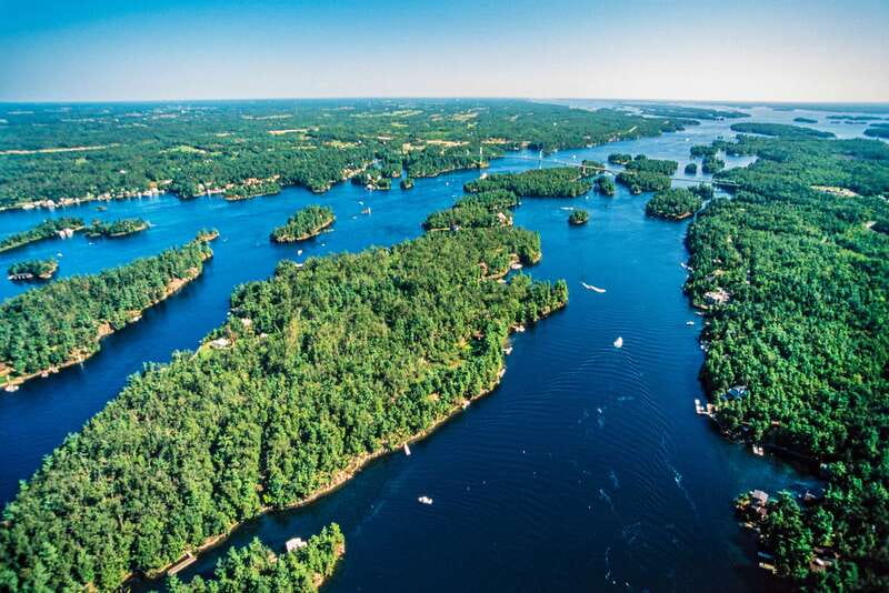 1000 Islands: 10, 20, 30, or 60-Min Scenic Helicopter Tour - Guaranteed window seat: the aerial views that make it worth it