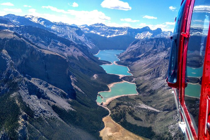 30 Minute Helicopter Tour over Lake Minnewanka, Banff - Key highlights to look for