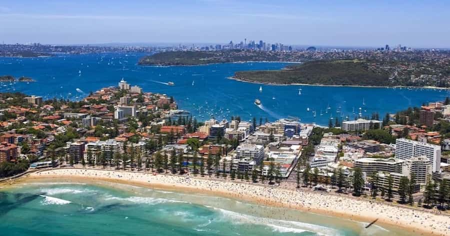 30 Minute Shared Sydney Harbour Scenic Helicopter Tour - Sydney Harbour Flyover: Bridge, Opera House, and the Skyline Package