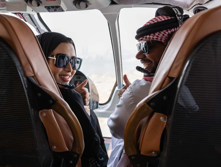 Abu Dhabi: Scenic Helicopter Tour - What You’ll See on the First Leg: Corniche Road and Marina Mall