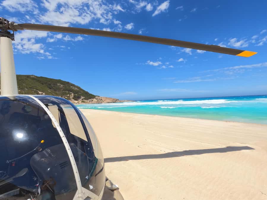 Albany: 60 min scenic helicopter flight - Comfort tips: cameras, straps, jackets, and possible doors off