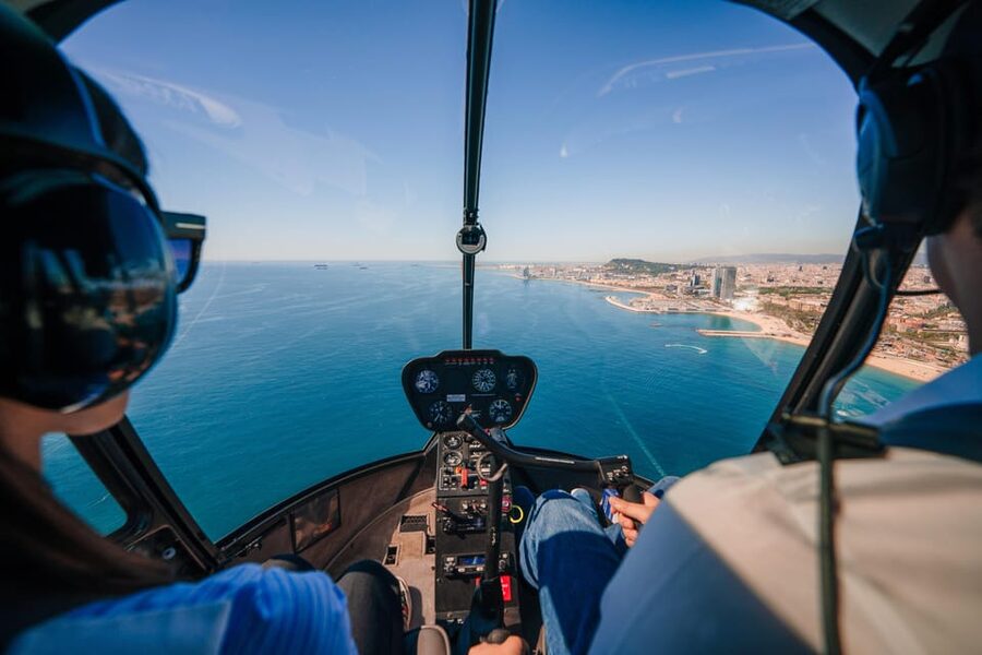 Barcelona: Boat Trip and Panoramic Helicopter Flight - 7 Minutes Above Barcelona’s Biggest Hits