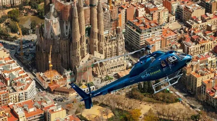 Barcelona: Helicopter Tour - Ml Adossat, 2 to takeoff: what the first 15 minutes feel like