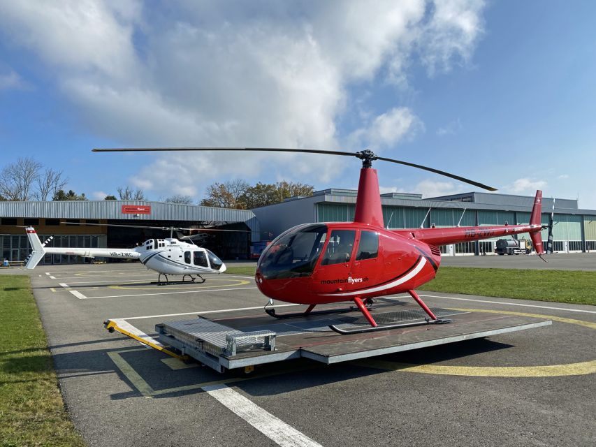Bern: Mountain & Lake Helicopter Flight for 2 or 3 People - Justistal and Emmental on the way back: the valley payoff