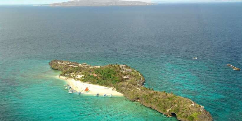 Boracay: Helicopter Tour - The Guide, the Pilot, and the Feel of a Short Private Group Ride