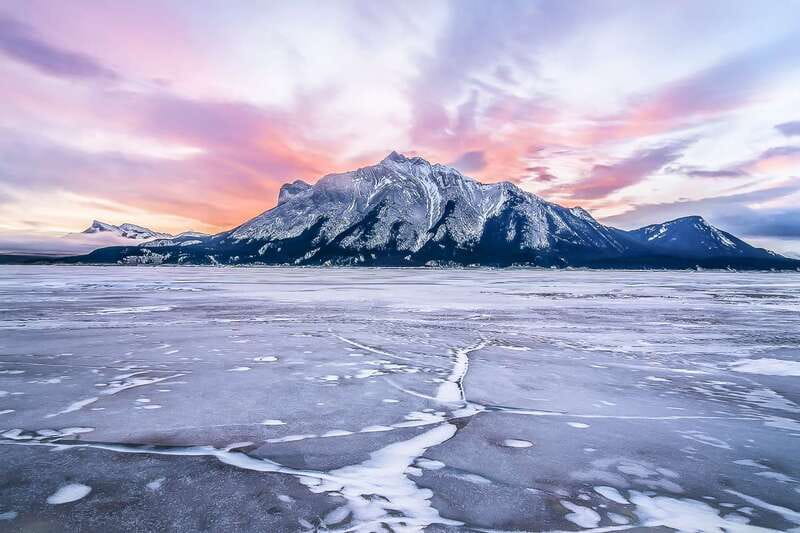 Canadian Rockies: Abraham Lake Ice Bubbles Helicopter Tour - The Morning Start: A Hot Buffet Before the Rotor Noise