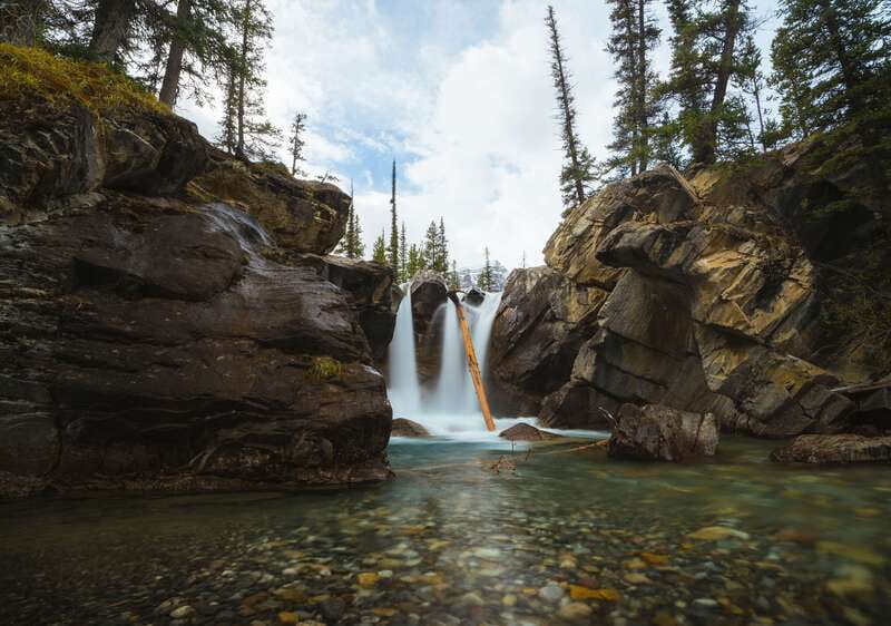 Canadian Rockies: Helicopter Flight with Exploration Hike - What to Bring (and What to Avoid) for a Smooth Hike