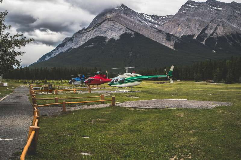 Canadian Rockies: Helicopter Flight with Exploration Hike - FAQ