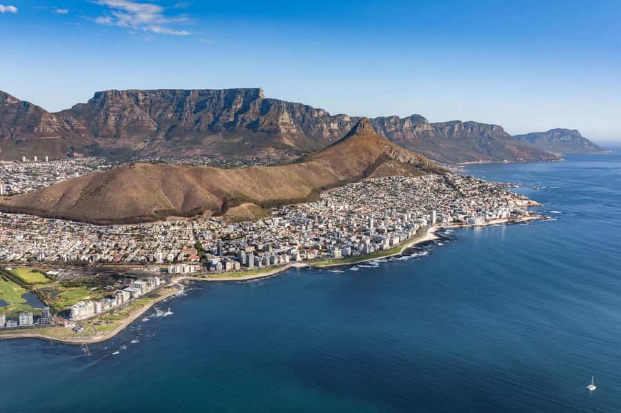 Cape Town City Center Helicopter Flight - 12Min - Should you book Cape Town center by helicopter?