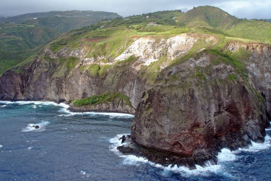 Central Maui: Two-Island Scenic Helicopter Flight to Molokai - Key takeaways before you lift off