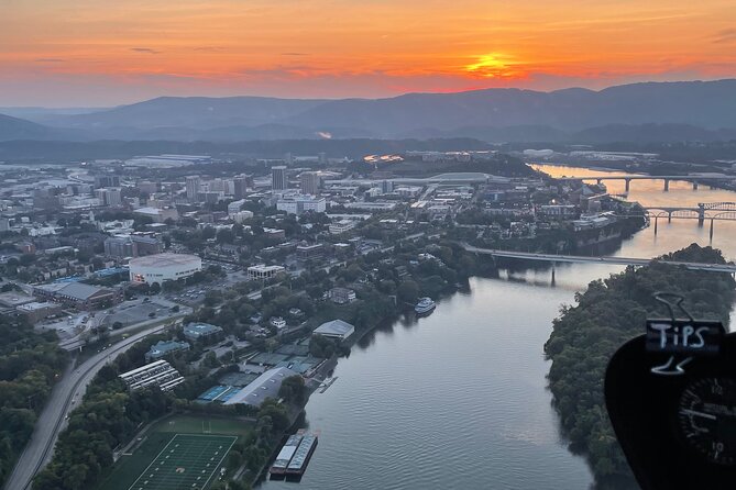 Chattanooga Helicopter Adventure - Iconic City & River Views - Over the Aquarium area: seeing Chattanooga’s best-known family stop