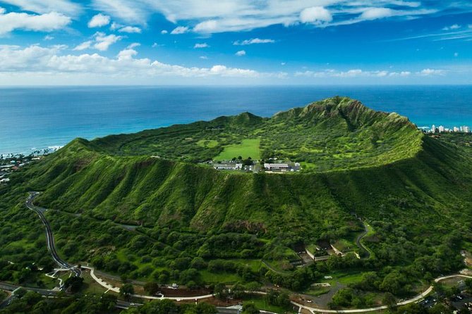 City By The Sea - 20 Min Helicopter Tour - Doors Off or On - Waikiki From Above: Surfers, Sailboats, and the Beach Geometry You Miss
