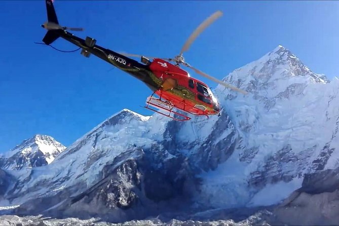 Everest Helicopter Tour with Breakfast - Kalapatthar: The 5 to 10 Minute Photo Rush