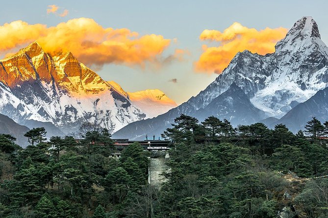 Everest Helicopter Tour with Breakfast in Hotel Everest View - In the Helicopter: What the Flight Is Really For