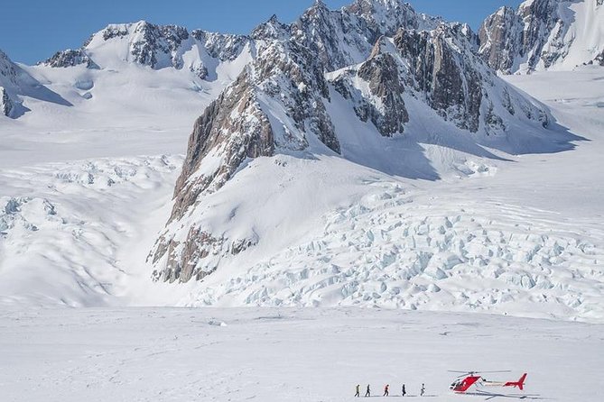 Fox Glacier: 25-Minute Helicopter Flight with Snow Landing - What makes the guide and pilot experience stand out
