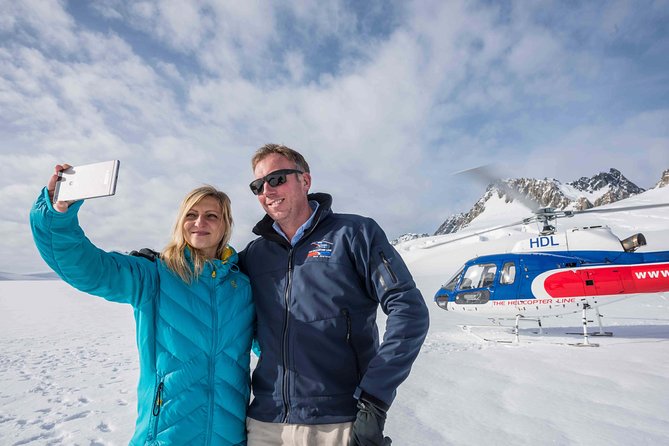 Fox Glacier: Neve Discoverer Helicopter Flight with Snow Landing - Meeting Point and Transfers: Where the Day Starts