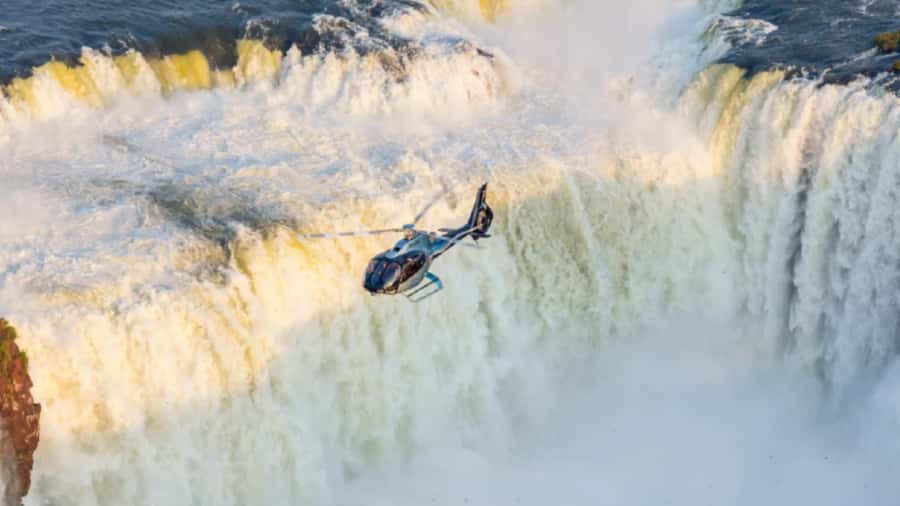 Foz do Iguaçu: Helicopter Flight over the Iguassu Falls - Iguassu Falls from the sky: what you’re really buying