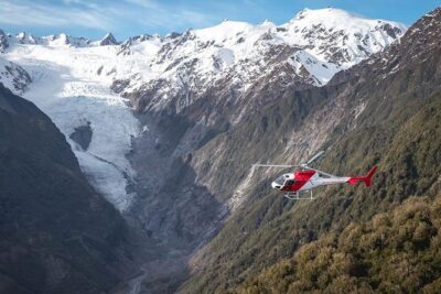 Franz Josef Glacier 25-Minute Helicopter Flight with Snow Landing - Your Helicopter Ride Over the Glacier: Ice Falls, Crevasses, and Forest at the Edge