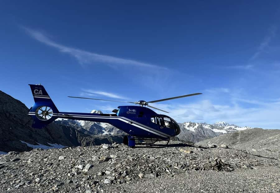 Franz Josef Glacier: Helicopter Flight & Alpine Landing - Tips that make your glacier landing photos look better