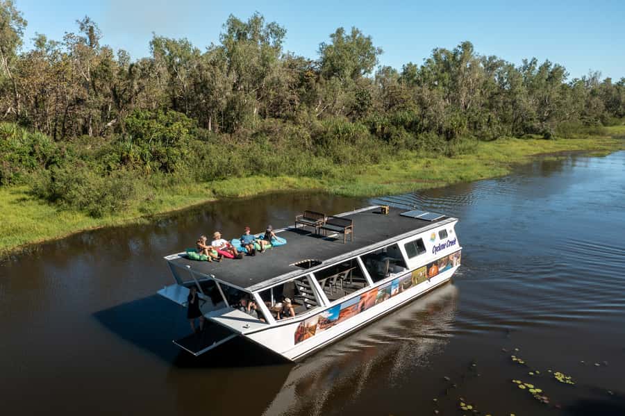 From Darwin: Top End Helicopter Ride & BBQ Cruise Day Trip - BBQ brunch on a pontoon cruise: food plus wildlife scanning