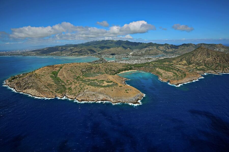 From Honolulu: Complete Oahu Island Helicopter Tour - A 65-Minute Helicopter Loop That Gets You Oriented Fast