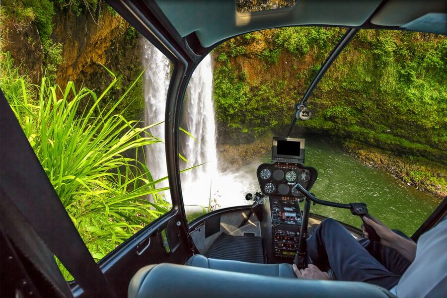 From Lihue: Kauai Sightseeing Helicopter Flight - Guide narration, landing logistics, and what to expect on the ground