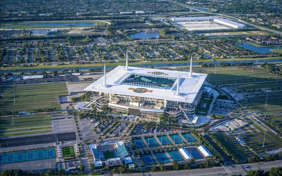 From Pembroke Pines: Helicopter Tour Over Miami - Price and value at $379 per person: what you’re paying for