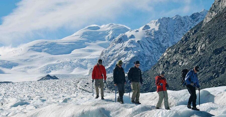 From Queenstown: Mount Cook Heli-Hike and Bus Tour Combo - What to bring (and what can trip you up)