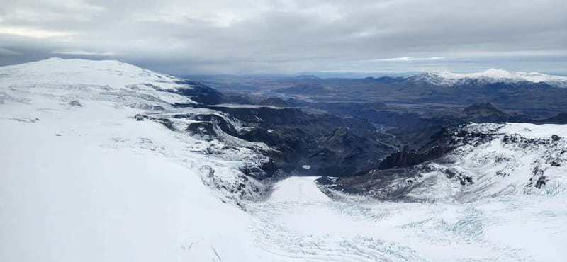 From Reykjavik: Fire And Ice Helicopter Tour with 2 Landings - Flying past Glymur: seeing Iceland’s tallest drama from above