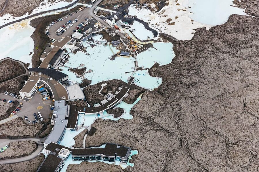 From Reykjavik: New Volcanic Area Helicopter Tour - Weather, Minimum Passengers, and the Weight Seat Rule