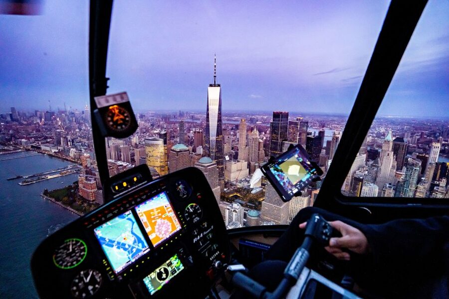 From Westchester: NYC Private Helicopter Tour for Couples - The couples-only experience: calm pilots, added support, and smoother moments