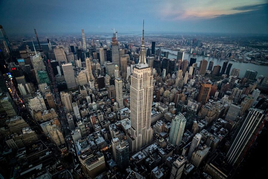 From Westchester: NYC Private Helicopter Tour for Couples - How to get to Atlantic Aviation West in Harrison and White Plains