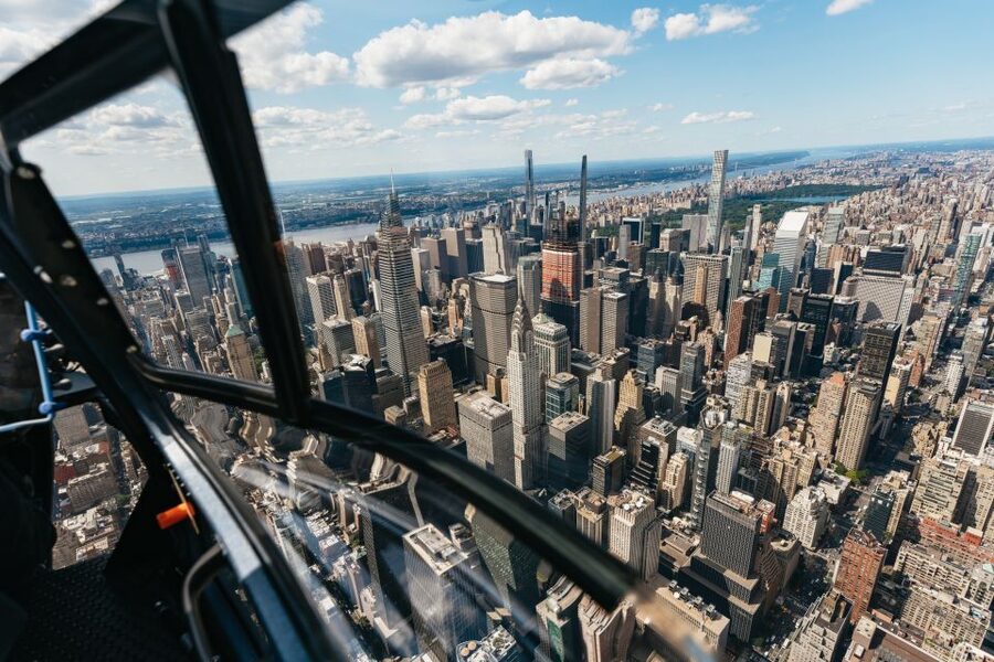 From Westchester: Private NYC Helicopter Tour for 2-6 People - Safety, Weight Limits, and Weather: The Stuff You Should Actually Plan For