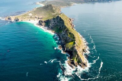Full Peninsula Scenic Helicopter Flight with Free Boat Cruise - From 36 E Pier Rd to Takeoff at the V&A Waterfront