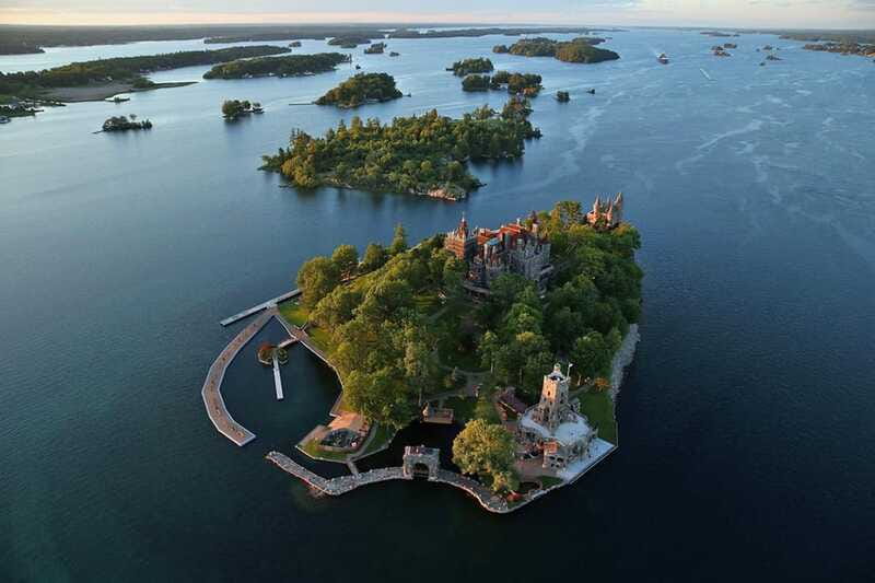 Gananoque: Helicopter Tour with Craft Brewery Stop and Lunch - The Pace and Group Size: Better Communication in a Small Group