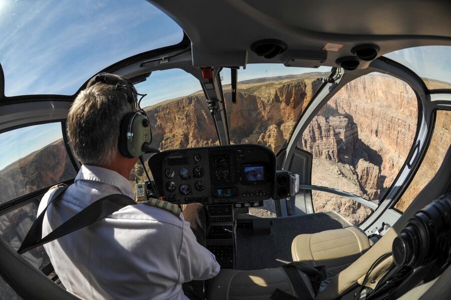 Grand Canyon Dancer Helicopter Tour from South Rim 25 min - Over the Colorado River toward the North Rim