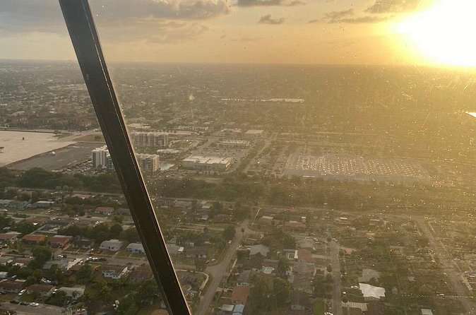 Guitar Hotel or Miami Dolphins Stadium Helicopter Tour - Weather and timing: how to plan for a smooth flight