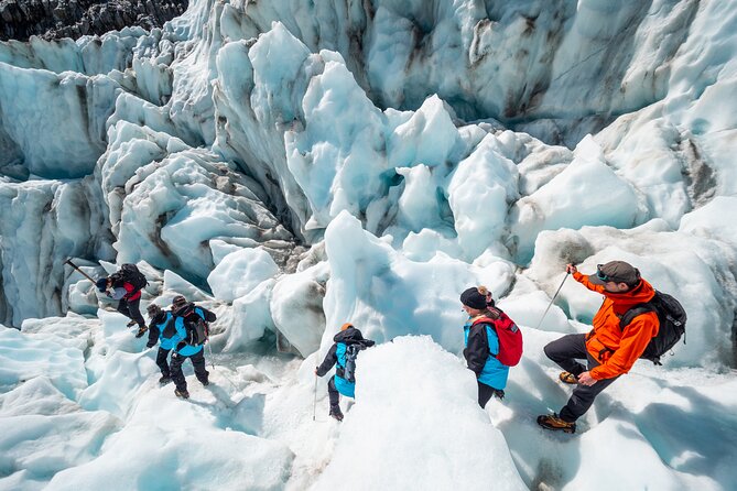Heli Hike Fox Glacier - Gear and clothing: what to wear so the hike feels manageable
