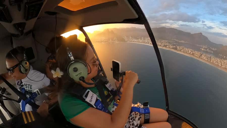 Helicopter flight no doors in Rio de Janeiro - Who This Helicopter Flight Is Best For