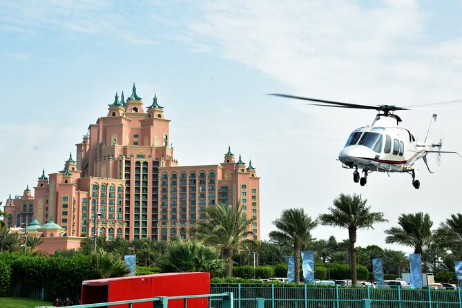 Helicopter Tour in Dubai - A 12-minute flight that hits Dubai’s three headline icons