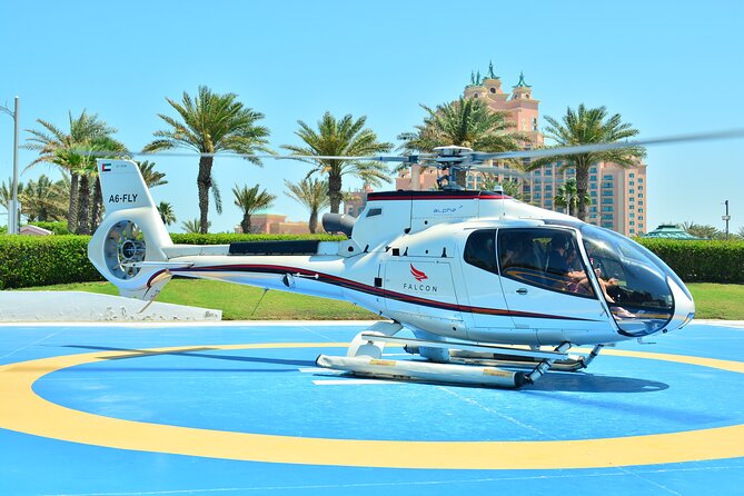 Helicopter Tour in Dubai - Where you meet matters: helipad access starts before Dubai icon time