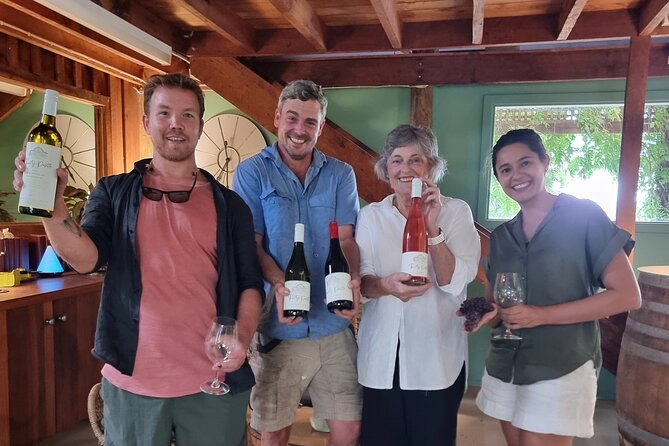 Hunter Valley Romantic Bubbly Breakfast Helicopter Tour from Cessnock - How to Choose Between Peterson House and Cafe Enzo