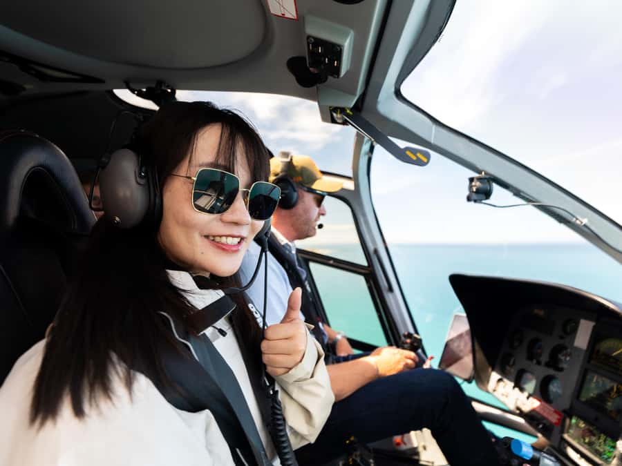 Kaikoura: 1-Hour Whale Watching Helicopter Tour - Over the Whale Sanctuary: Sperm Whales and Kaikōura Canyon