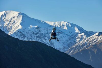 Kaikōura: 45-Minute Whale Watching Helicopter Tour - Meeting Point at 617 State Highway 1 and Your Onboard Setup