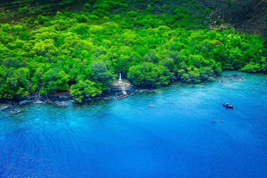 Kailua-Kona: Hualalai Volcano Doors On/Off Helicopter Tour - Itineraries in the air: what each pass adds to the full story