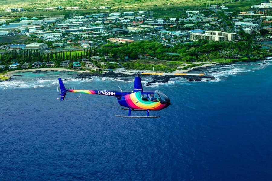 Kailua-Kona: Kohala, Volcanoes and Waterfall Helicopter Tour - Doors-Off vs Doors-On: The Wind Factor and the Weight Rules That Control Everything