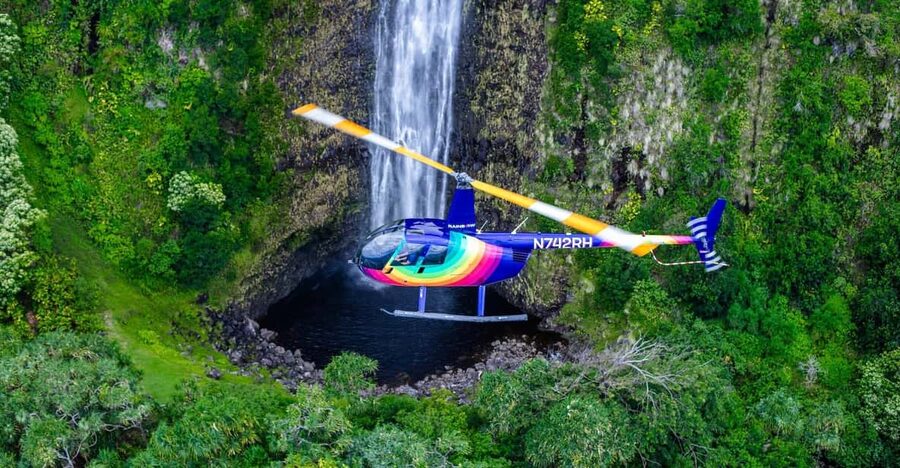 Kailua-Kona: Kohala, Volcanoes and Waterfall Helicopter Tour - Waipio’s Black Sand and the East-Coast Bays: The Soft Ending