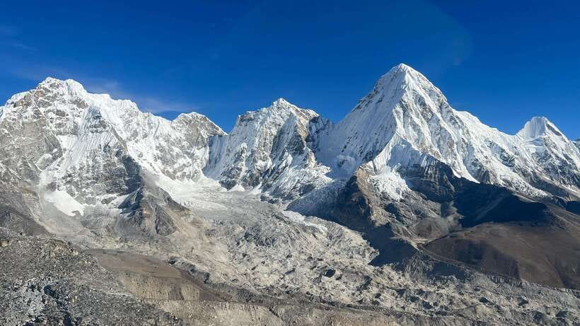 Kathmandu: Everest Helicopter Tour with Landing & Breakfast - Safety, Staff, and the Human Side of a High-Altitude Day