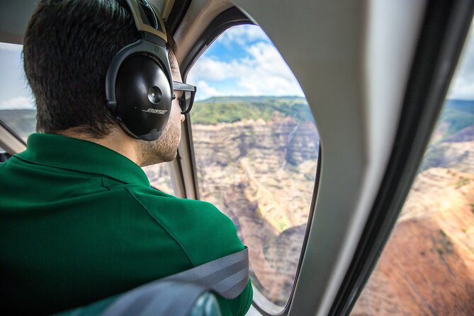 Kauai Deluxe Waterfall Safari: Helicopter Tour - Price and value: what you’re really paying for